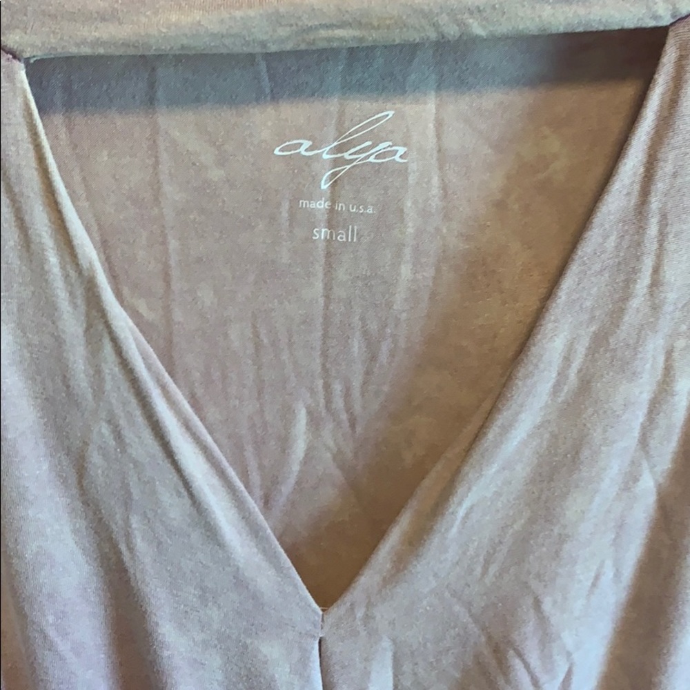 Tank top - Picture 2 of 3